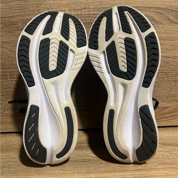Saucony Ride 15 Fifteen women’s size 8.5 black white running sneakers gym shoes - Picture 7 of 10